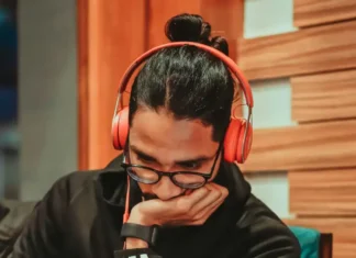 Auriculares con audio sin pérdida.