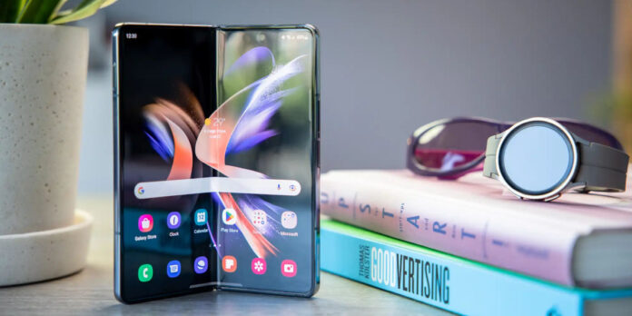 Galaxy Z Fold 5 - parche de seguridad de octubre de Samsung