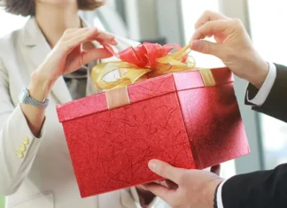 10 regalos utiles por menos de 20 euros Amigo invisible 2026