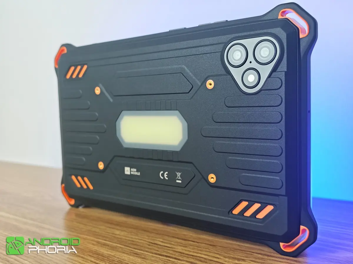 AGM P3 Compact AGM Pad P3 camara y linterna