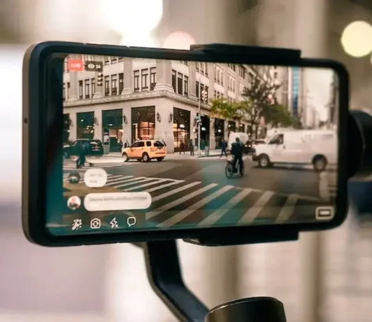 Asi grababa video el primer movil Android de la historia el HTC Dream de 2009