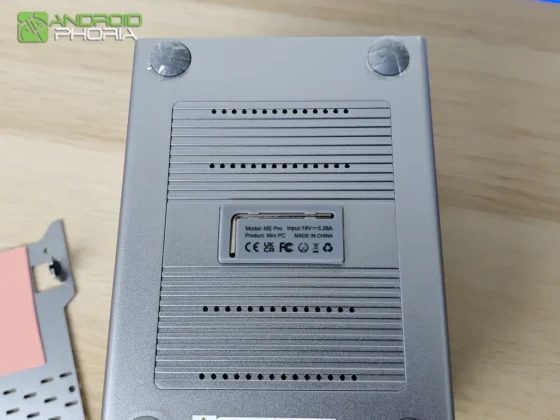 Beelink ME Pro parte inferior