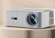 Blackview OSCAL PV800 Pro un proyector 4K con Google TV que tiene 50 euros de descuento