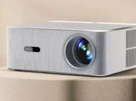 Blackview OSCAL PV800 Pro un proyector 4K con Google TV que tiene 50 euros de descuento
