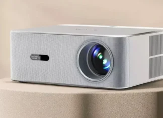 Blackview OSCAL PV800 Pro un proyector 4K con Google TV que tiene 50 euros de descuento