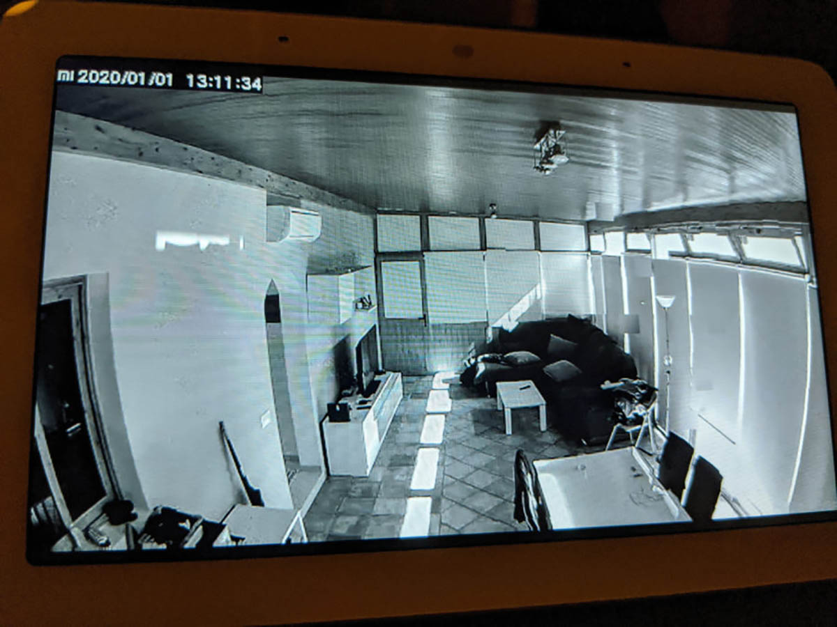 Camara de Xiaomi muestra otra casa