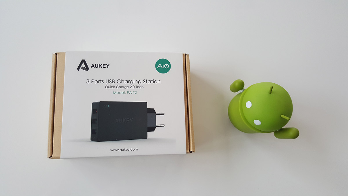 Cargador rápido de AUKEY AIO