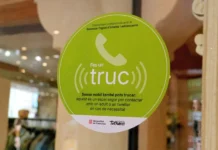 Comercios de cataluña y navarra tendran puntos seguros para que niños sin moviles llamen a sus padres
