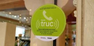 Comercios de cataluña y navarra tendran puntos seguros para que niños sin moviles llamen a sus padres