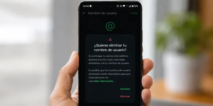Cómo eliminar tu nombre de usuario en WhatsApp