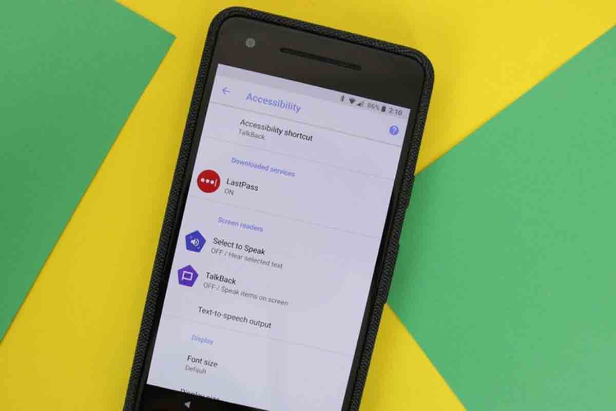 ¿Cómo funciona Google TalkBack?