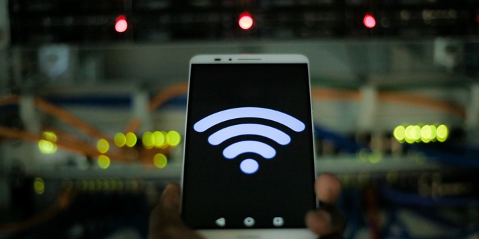 Es bueno o malo mantener el wifi siempre encendido