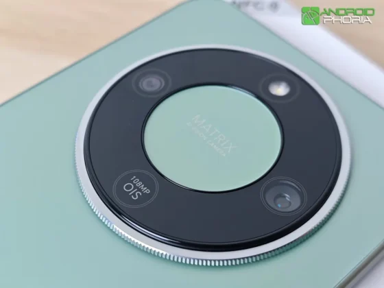 HONOR Magic8 Lite el modulo de camara esta bordado por un anillo dentado muy estetico