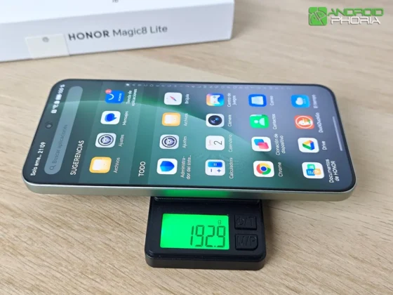 HONOR Magic8 Lite pesa alrededor de 190 gramos