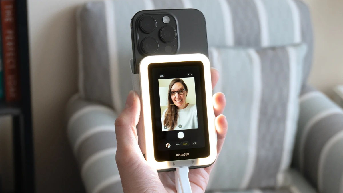 Insta360 Snap Selfie Screen pantalla para ver selfis camara trasera movil