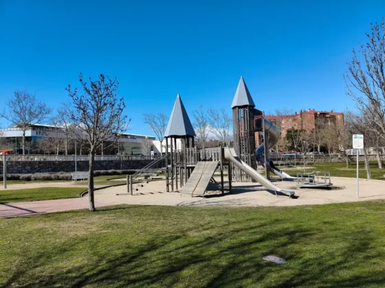 La camara principal hace fotos con mucho detalles bien enfocadas y con una reproduccion de colores muy natural POCO X8 Pro