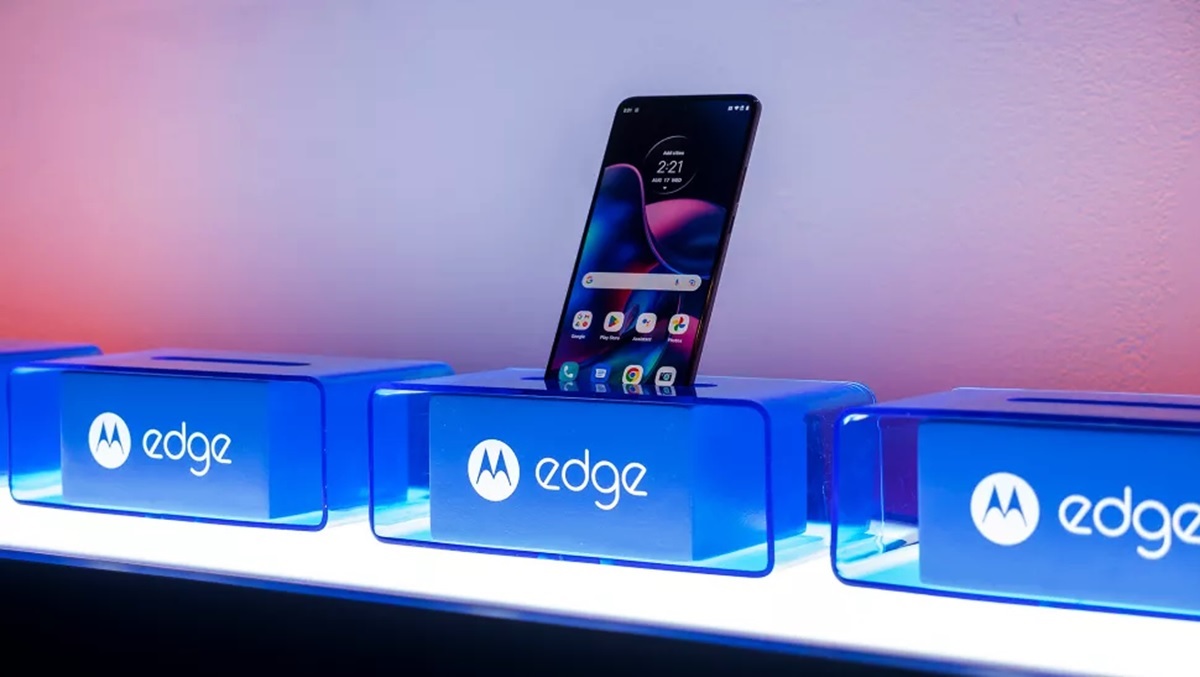 Lanzamiento del Motorola Edge 2022