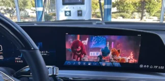 Lumora: la nueva forma gratuita de disfrutar IPTV en Android Auto Lumora, la mejor app gratis para ver IPTV en Android Auto