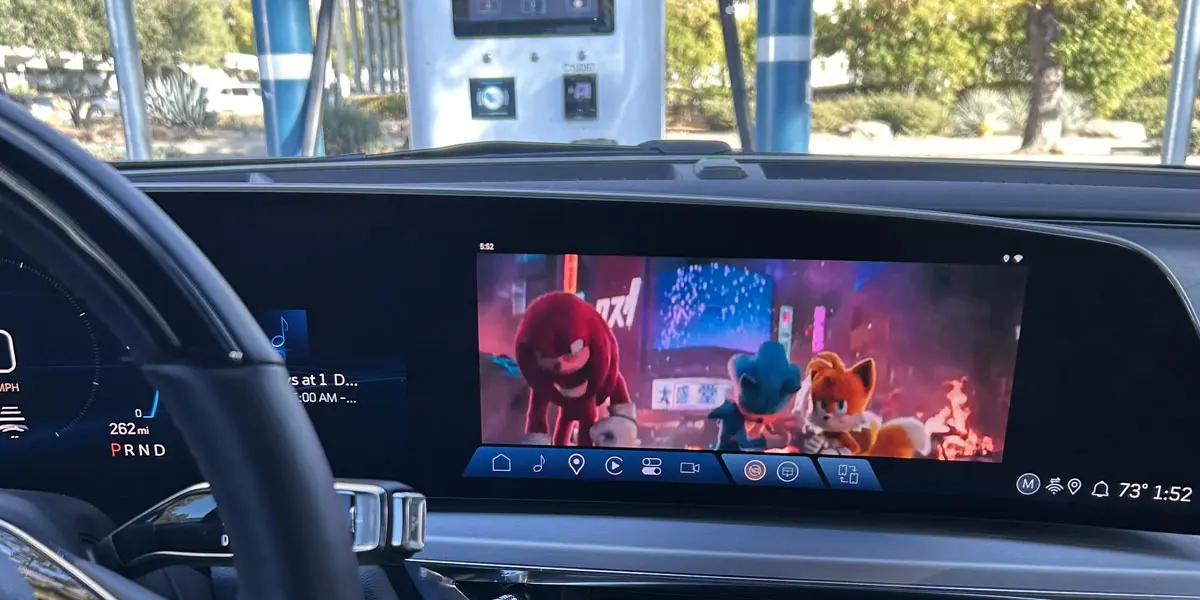 Lumora: la nueva forma gratuita de disfrutar IPTV en Android Auto