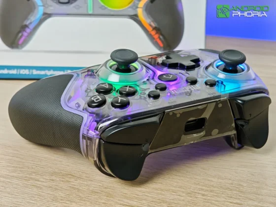 MECOOL GM1 viene con gatillos con interruptores de bloqueo de recorrido