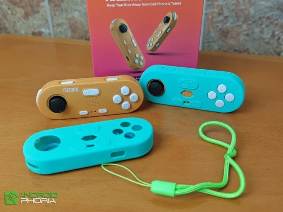 MECOOL KidzMove GM2 incluye una correa de muñeca para evitar caidas accidentales