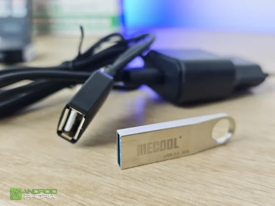 MECOOL MEgo1 2K cable para agregarle puerto usb