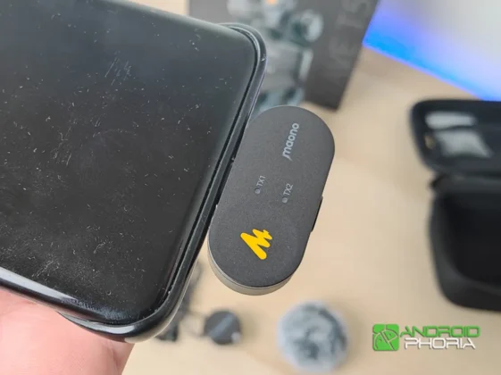 Maono Wave T5 receptor conectado al movil