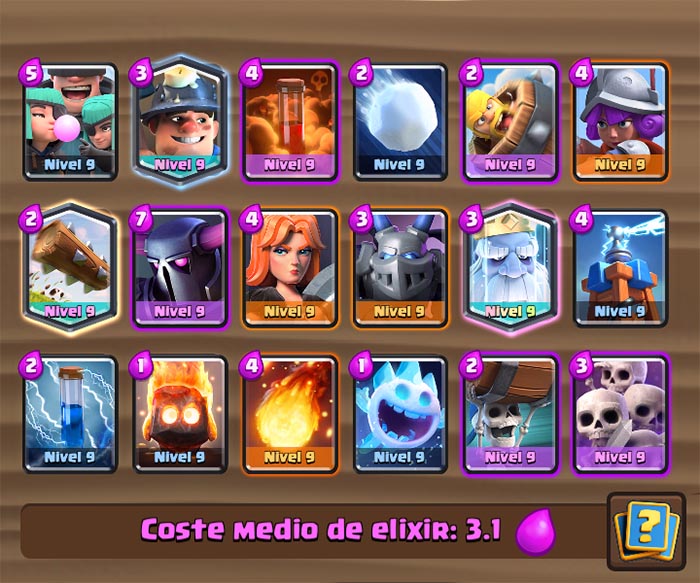 Mazo el estratega del campo del juego para desafio Megatouchdown