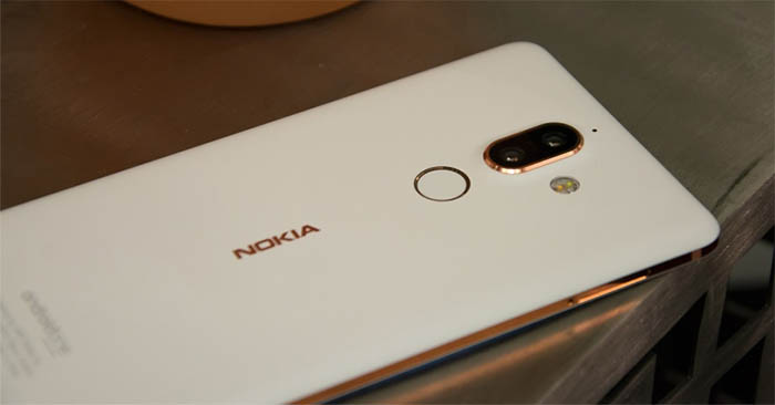 Nokia 7 Plus blanco