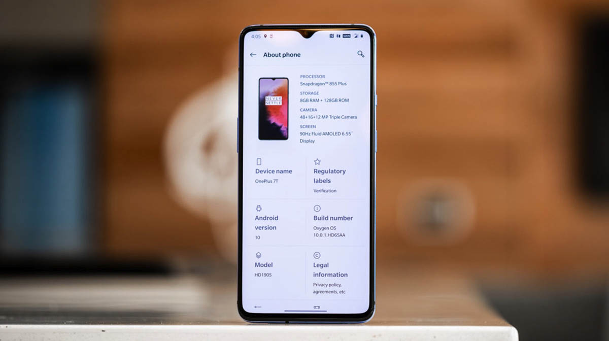 OnePlus 7T frontal