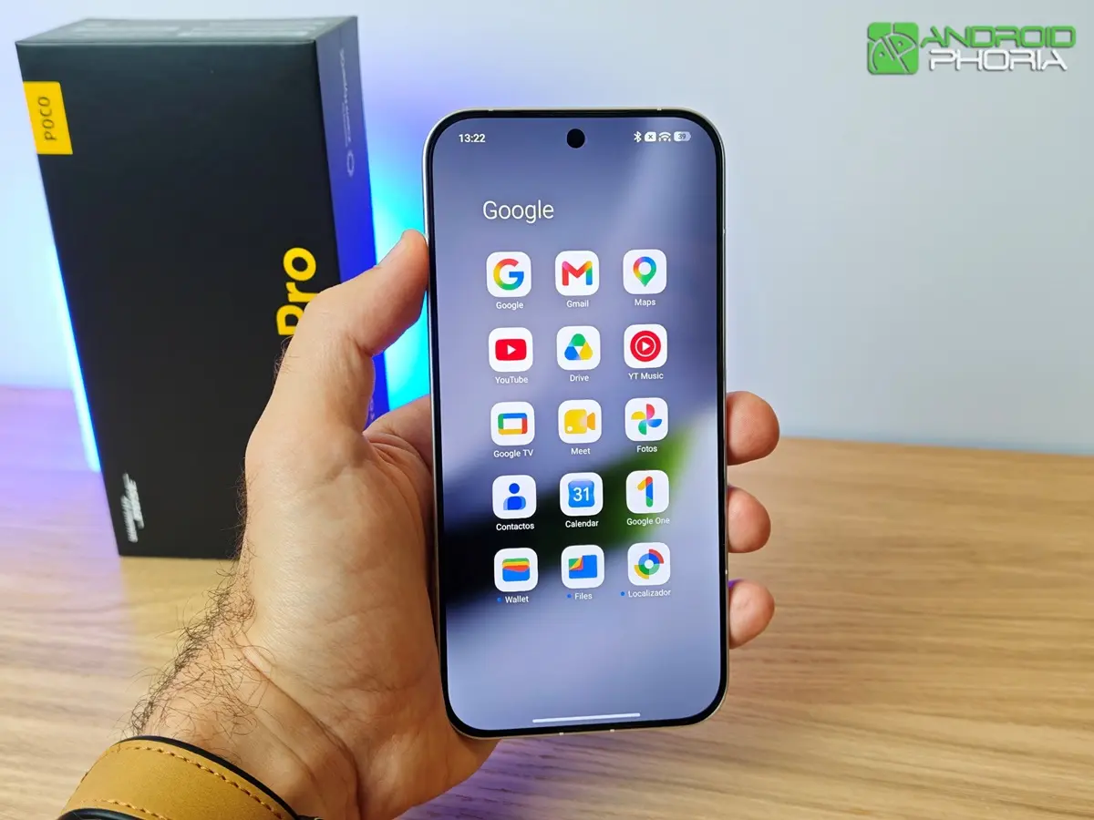 POCO F9 Pro pantalla