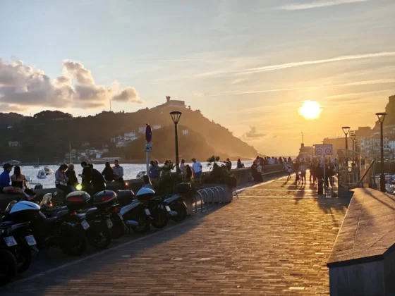 POCO F9 Pro sensor principal gestiona muy bien el destello directo del sol manteniendo una atmosfera muy natural