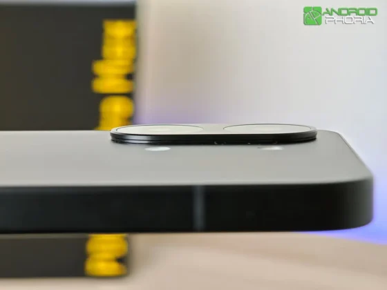 POCO X8 Pro Max su trasera no es totalmente plana las camaras sobresalen un poco