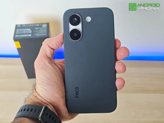 POCO X8 Pro asi se ve el movil con la funda puesta