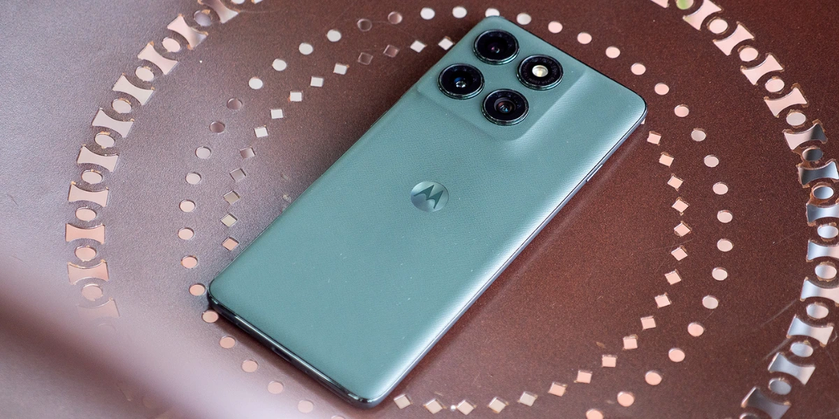 Primeros moviles motorola con android 17 beta