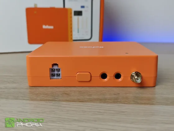 Refoss EM16P puertos