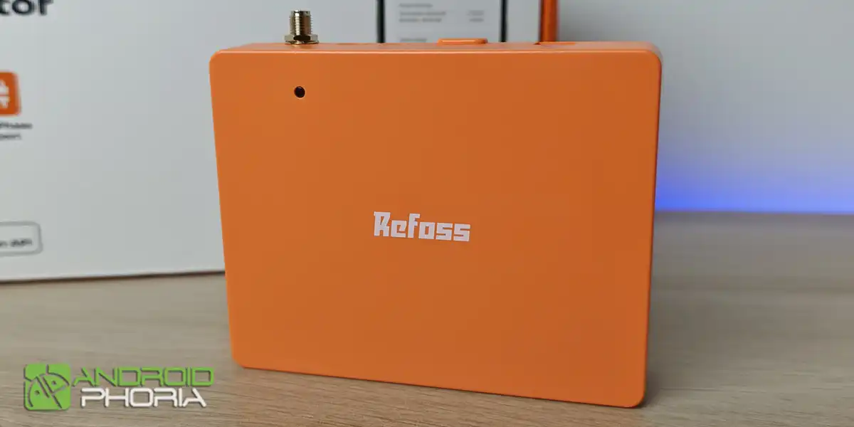 El dispositivo que las eléctricas no quieren que instales: análisis del Refoss EM16P