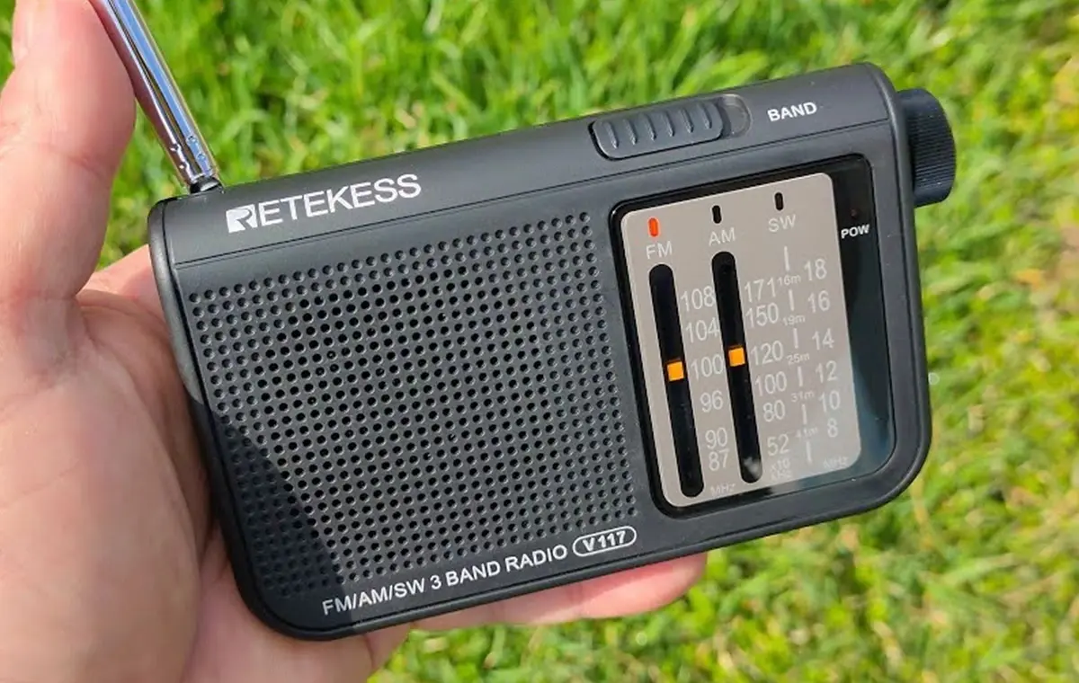 Retekess V117 de las mejores radios a pilas que puedes comprar
