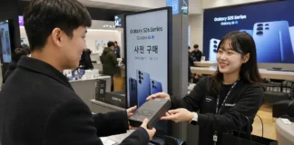 Sale más barato comprar un móvil Samsung en Corea