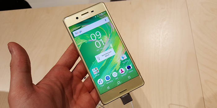 Sony Xperia X