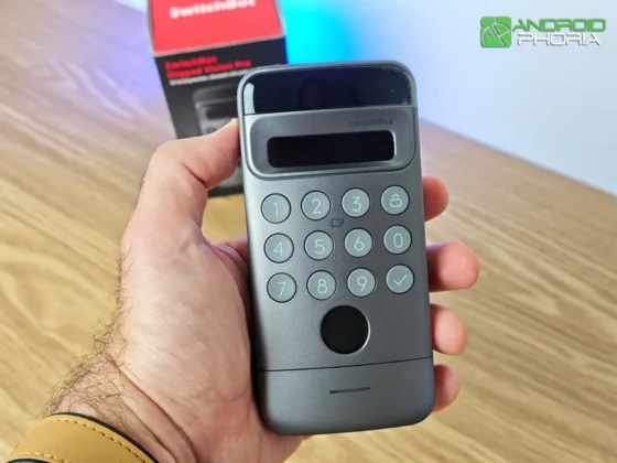 SwitchBot Keypad Vision Pro es un dispositivo que se siente robusto y fabricado para durar años