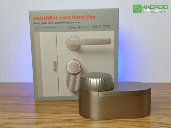 SwitchBot Lock Ultra Max es una cerradura inteligente tipo retrofit que se instala sobre el bombin