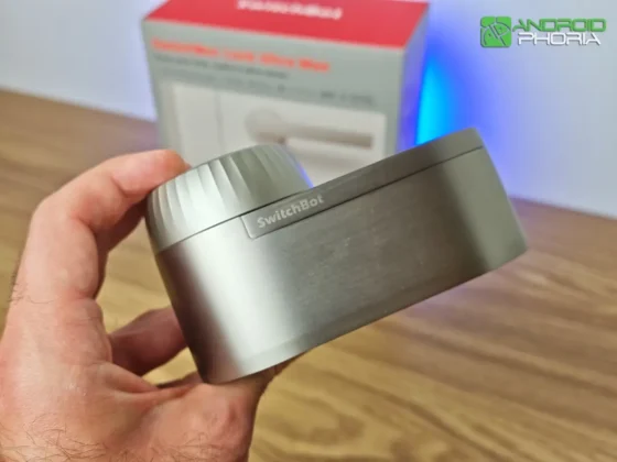 SwitchBot Lock Ultra Max tiene un acabado metalizado de lujo