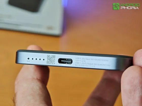 UGREEN MagFlow Air Magnetic Power Bank 5000 mAh tiene un unico puerto de carga de 20 W bidireccional