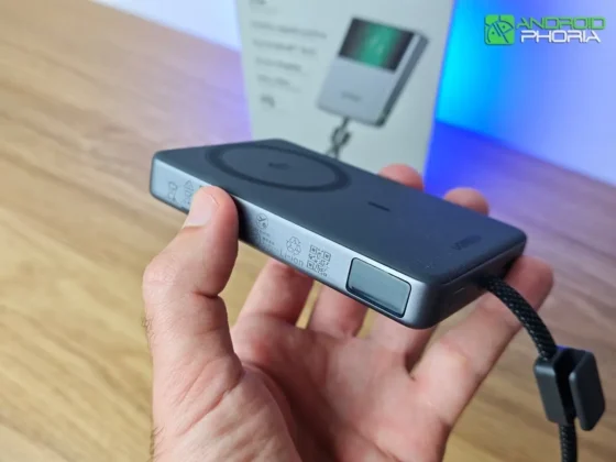 UGREEN MagFlow Pro Magnetic Power Bank su grosor es de unos 16 2 mm y pesa 230 gramos