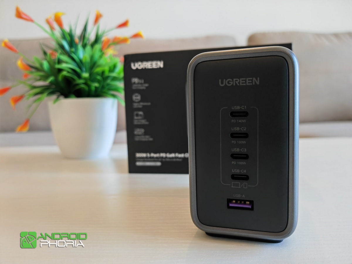 UGREEN Nexode 300W