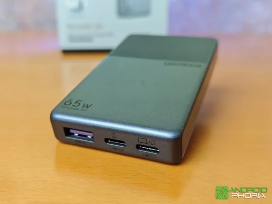 UGREEN Nexode Air 65W Charger Slim tiene tres puertos de carga adecuadamente etiquetados y el USB-C 1 es el principal que da 65 W