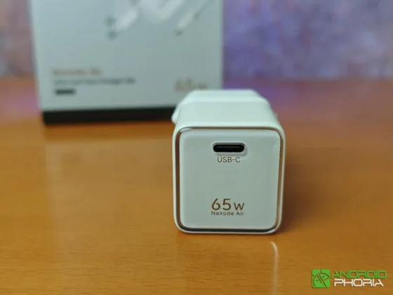 UGREEN Nexode Air 65W Charger su unica salida USB-C entrega 65 W de potencia de carga rapida