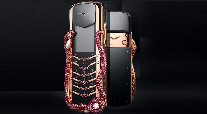 Vertu Signature Cobra