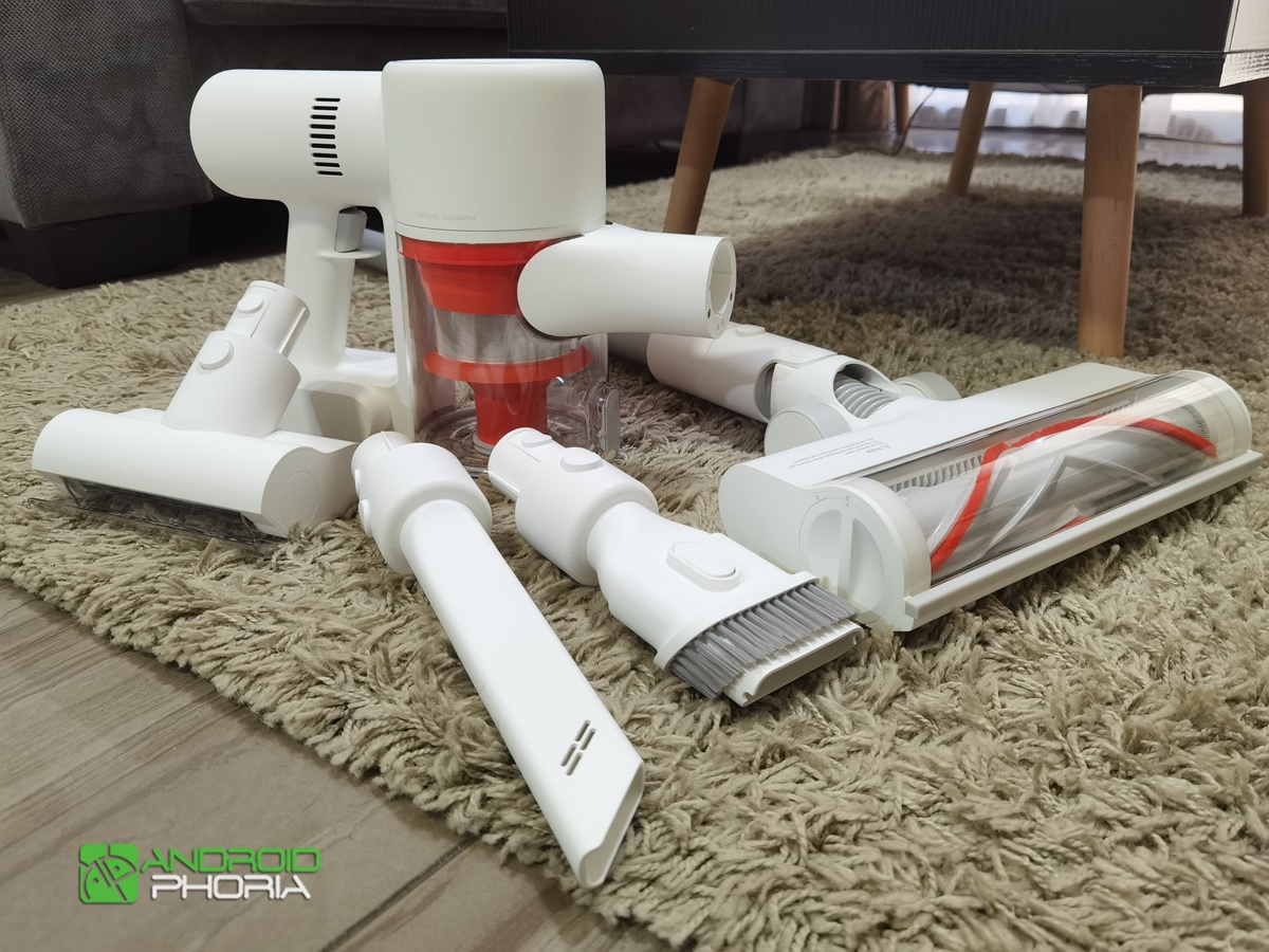 Xiaomi Mi Vacuum Cleaner G9 con todos sus accesorios